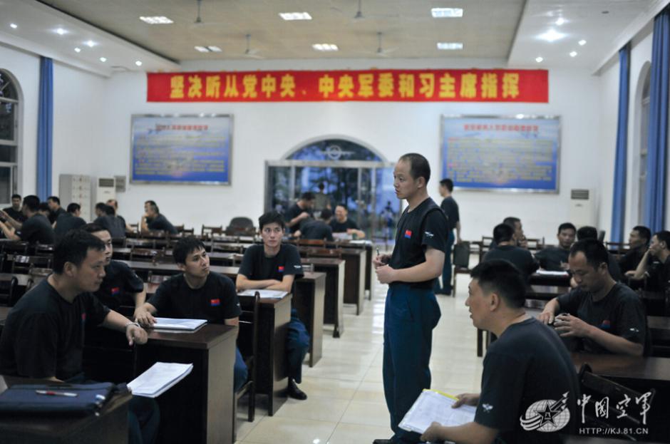 Awesome Chinese H-6k bombers