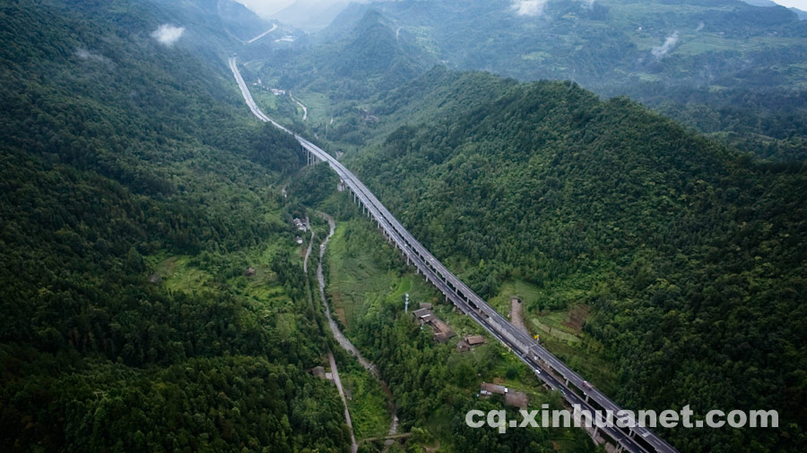 Aerial photos of highways in the 'Mountain City'