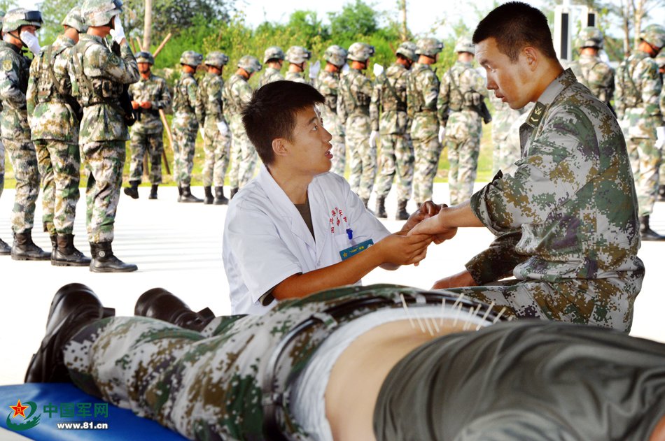 Muscle soreness terminator: Therapist for parade soldiers