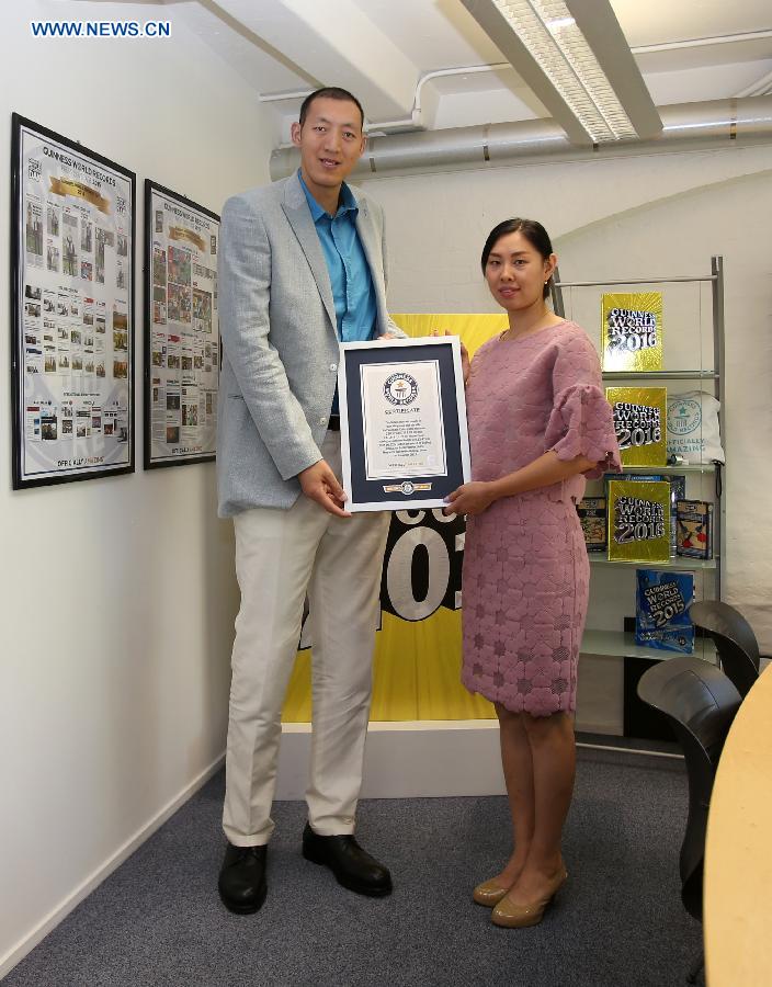 Chinese couple claim title for Guinness world's tallest married couple