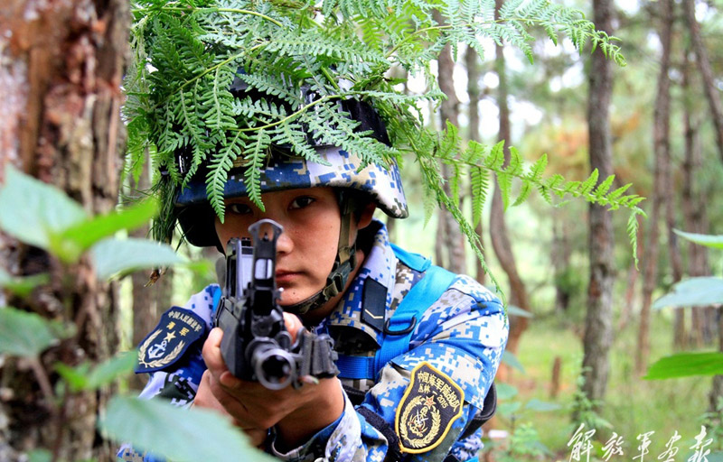 Female PLA marines' camouflage