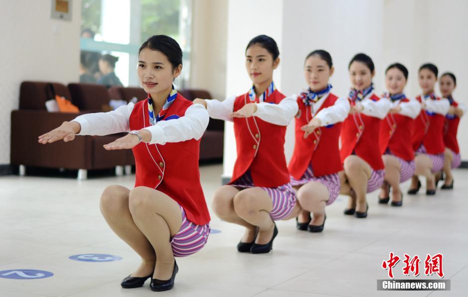 Charming girls vie for flight attendant jobs