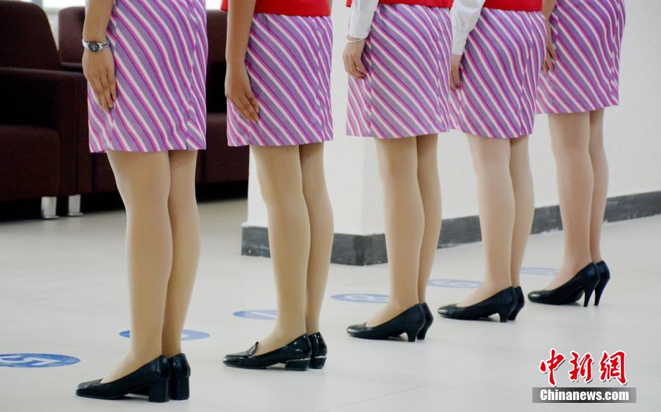 Charming girls vie for flight attendant jobs