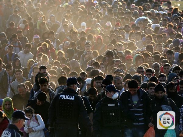 Number of ??Refugees? Entering Europe in October Equals All of 2014’s