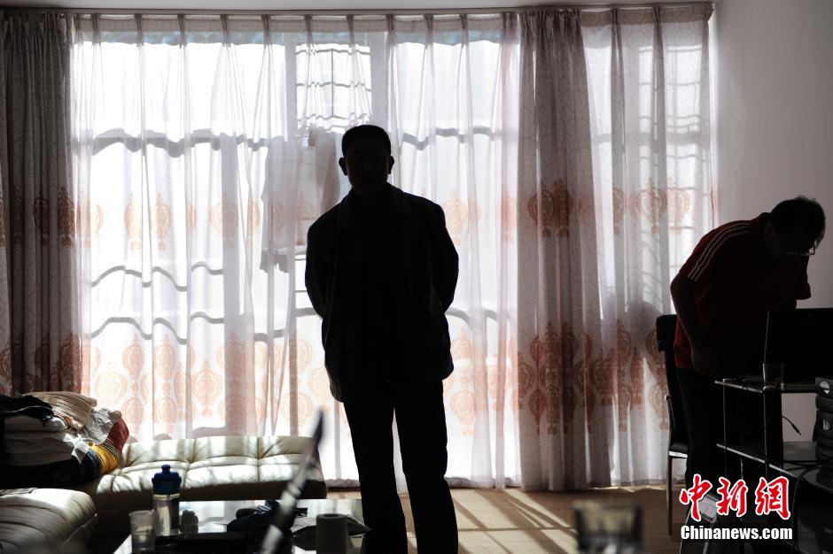 The bittersweet life of oversea Chinese