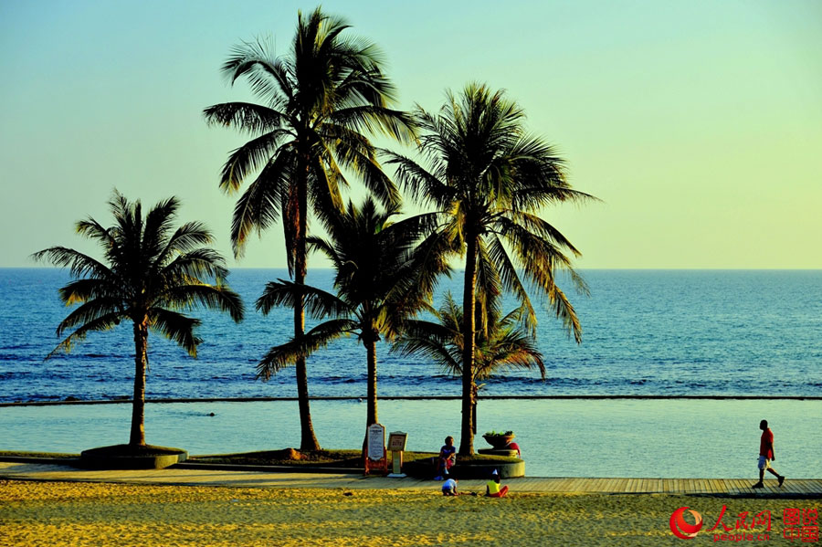 Deep love for breathtaking Hainan
