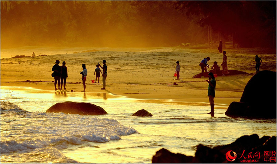 Deep love for breathtaking Hainan
