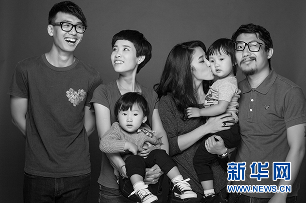 Family portraits full of love