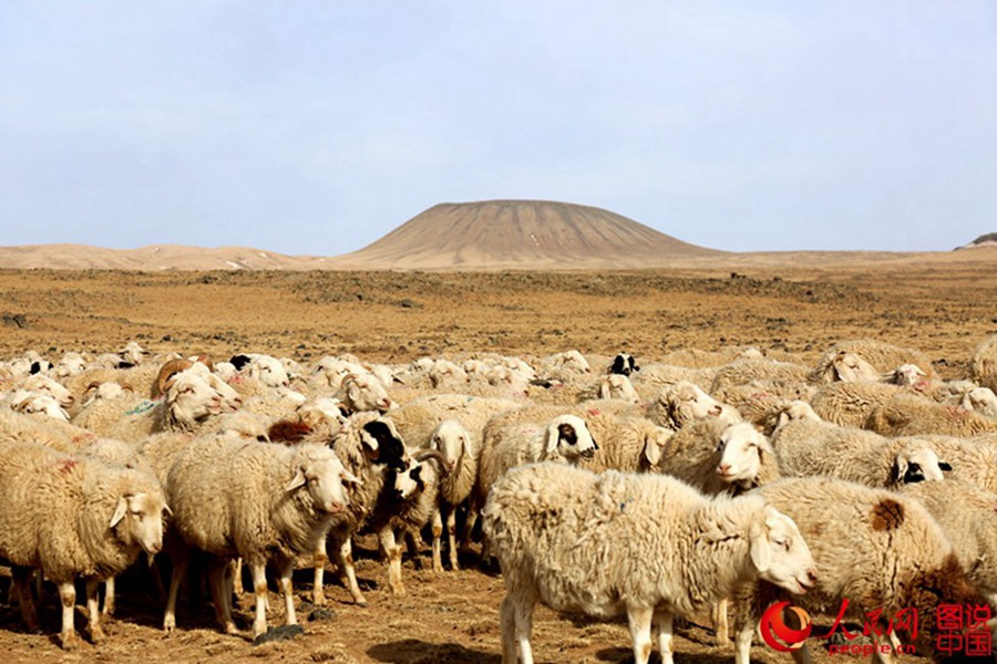 Chahar paleovolcano in early spring
