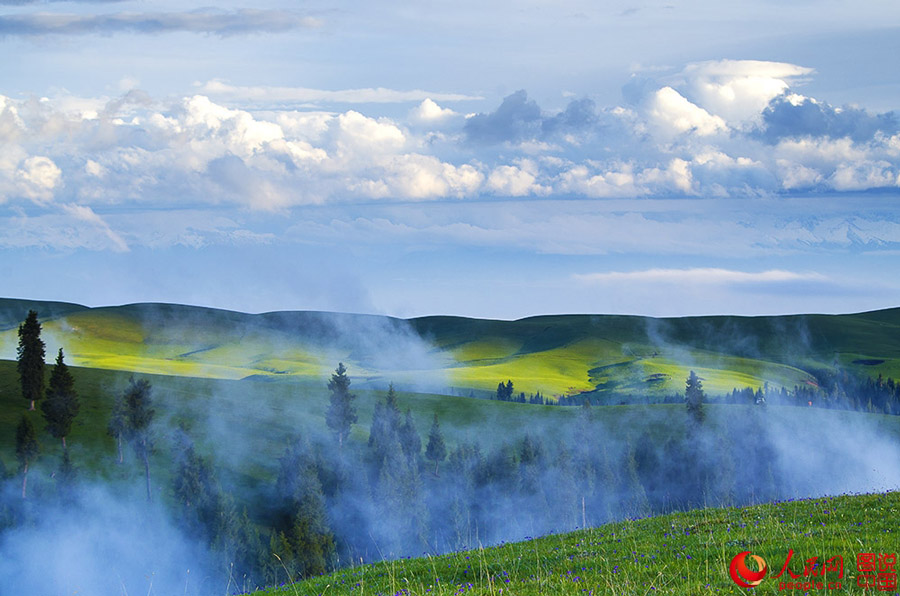 The breathtaking Aketasi grassland in NW ?China?'s Xinjiang