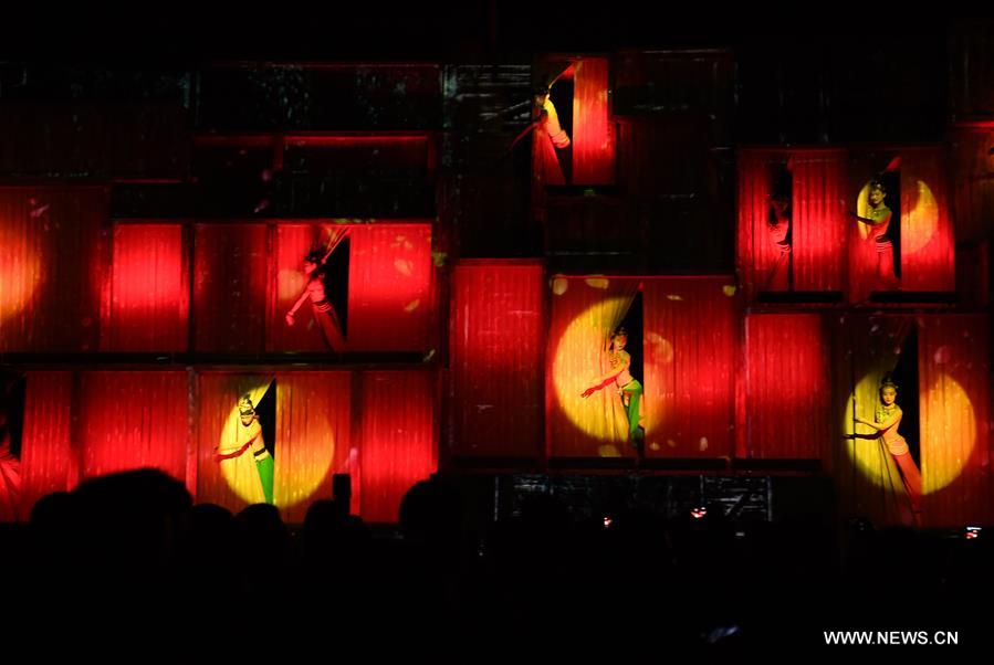 CHINA-GANSU-DUNHUANG-SILK ROAD-PERFORMANCE (CN)