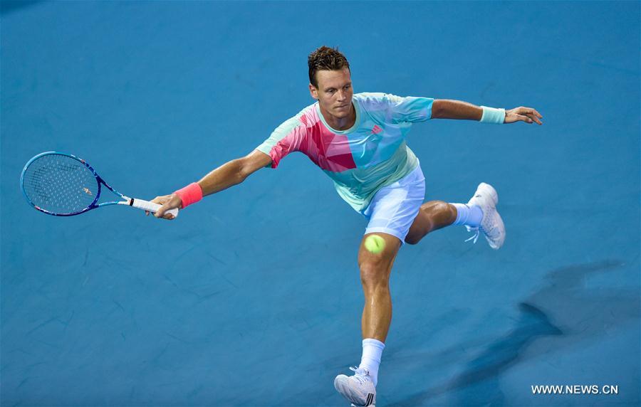 Tomas Berdych won 2-1 to claim the title.