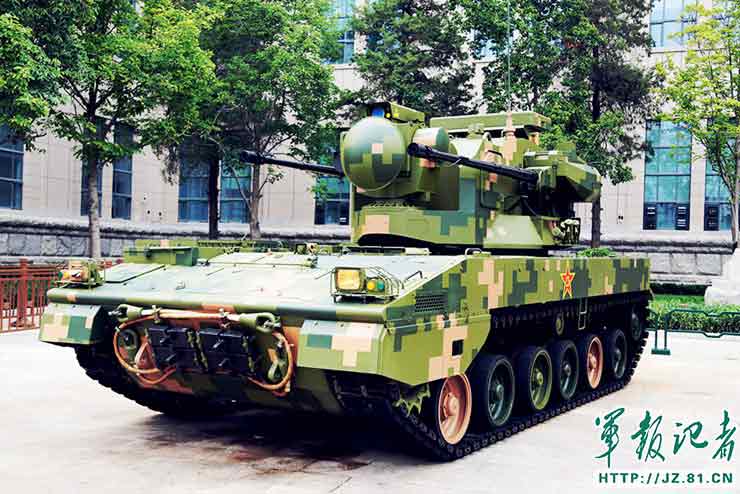 PLA weapons exhibition opens to the public