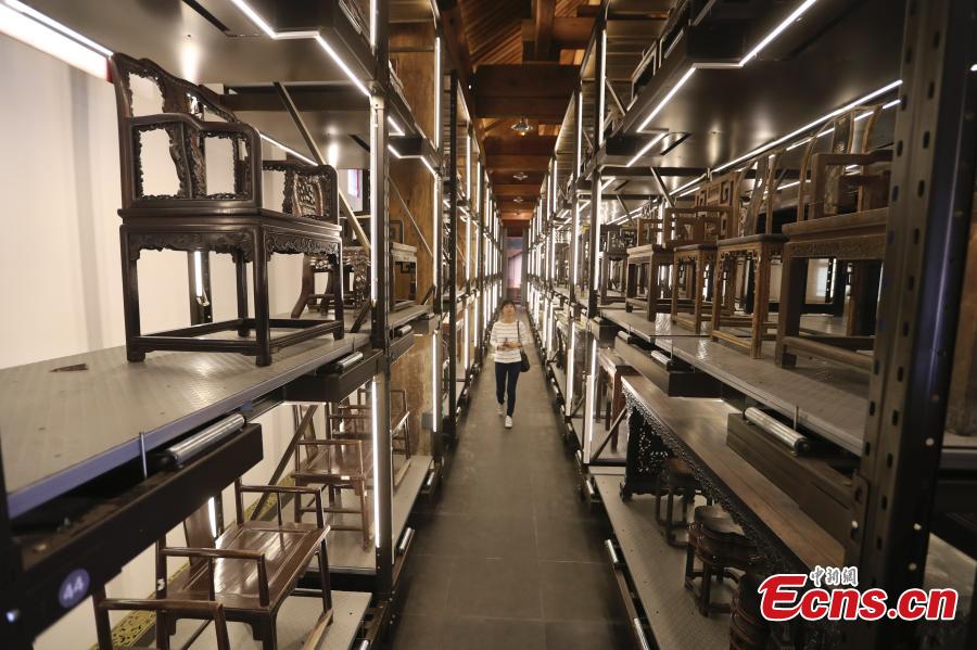 Palace Museum shows 300 pieces of furniture in new exhibition