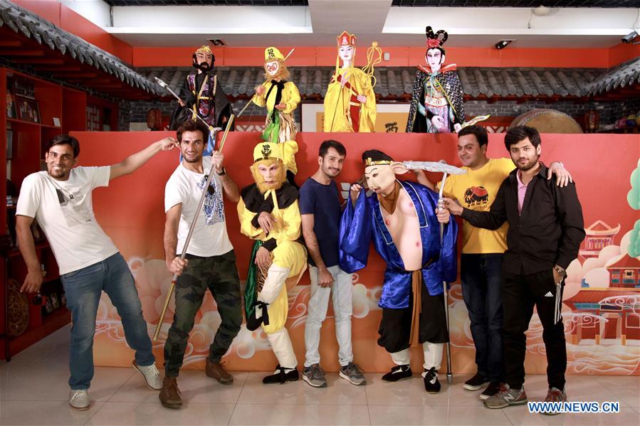 New generation to promote Laixi puppet show in E China's Shandong