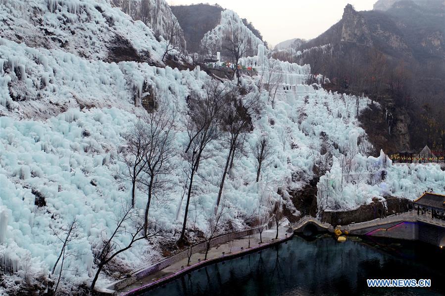 Scenery of frozen waterfall in Mimishui scenic spot in China's Hebei