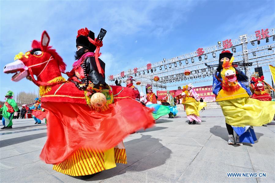 People perform folk dance nationwide during Spring Festival