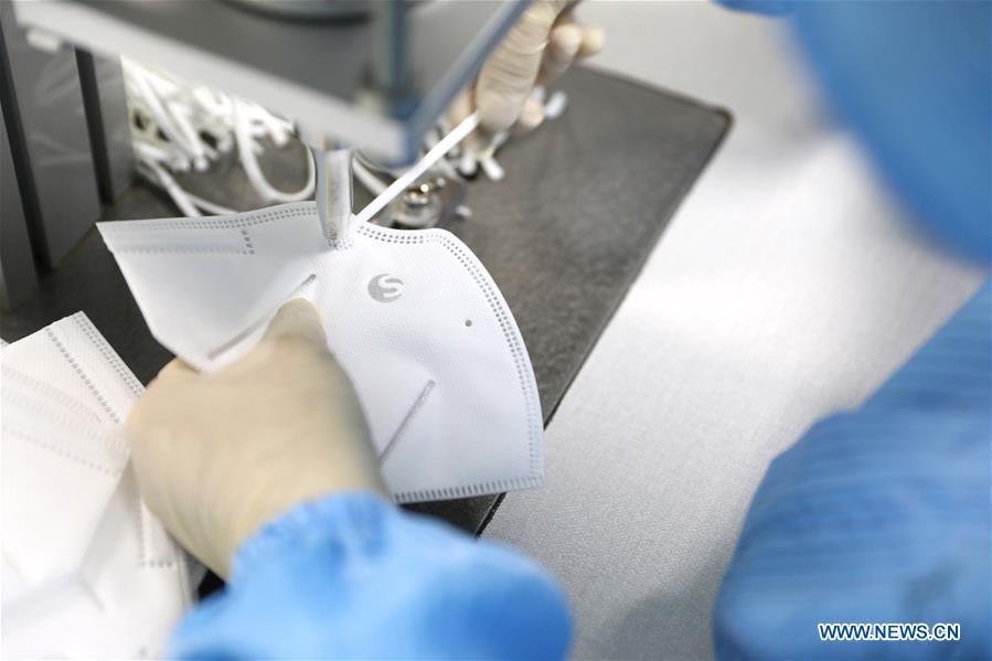 Mask production company in Shenyang works overtime to ensure adequate N95 mask supply at frontline