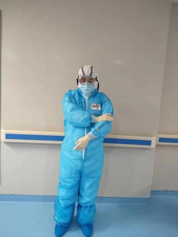 Shandong medical team in Hubei isolation ward praised for sign language system