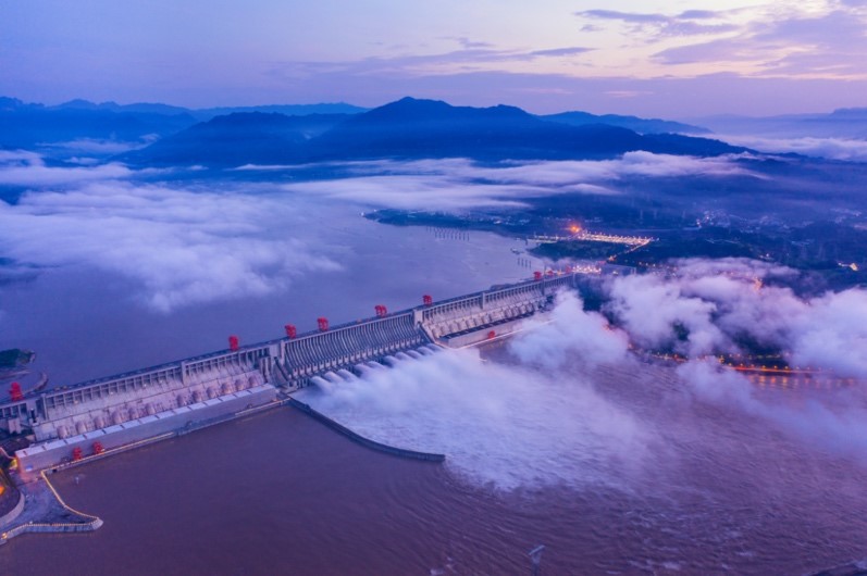 Free-admission policy spurs transformation and upgrading in China’s tourism industry