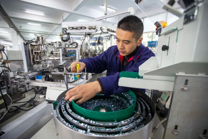 China encourages foreign investment in wider range of industries