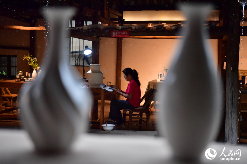 Young artisans chase dreams in