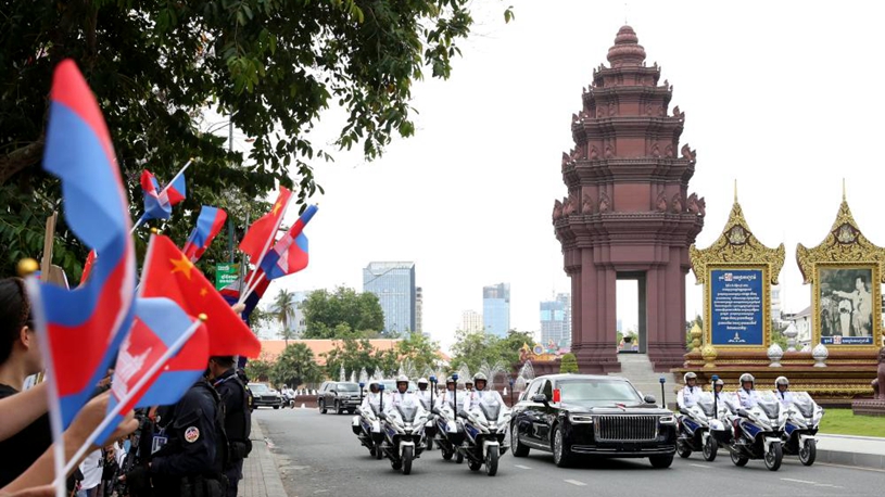 Feature: Amidst Khmer New Year festivities, Cambodia hugs old friend from China