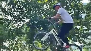 Astonishing bike trial display