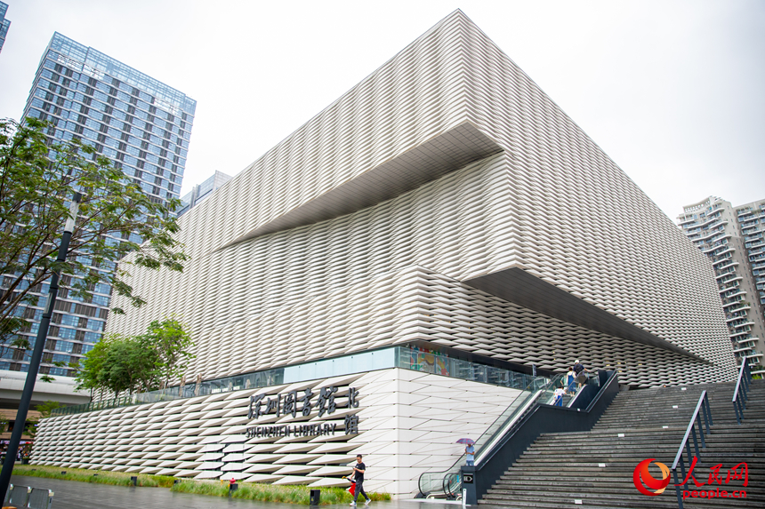 North hall of Shenzhen Library: A library and a smart booking sorting "factory"
