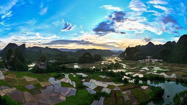 From sightseeing to adventure: S China's Guilin grows into world-class tourist city amid outdoor tourism boom