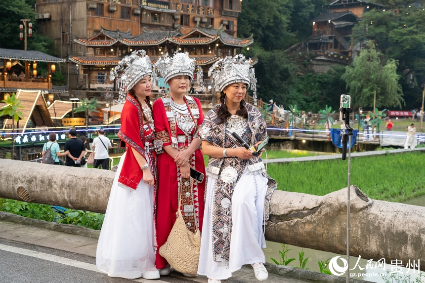 European musicians explore Miao culture in Xijiang Qianhu Miao Village, SW China's Guizhou