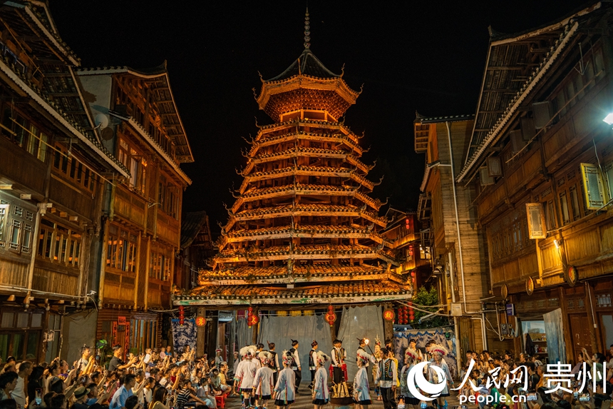 Explore Dong villages in SW China's Guizhou