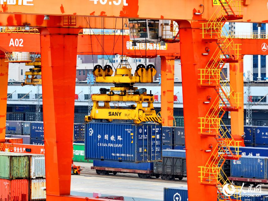 International land port facilitates furniture exports in E China's Jiangxi