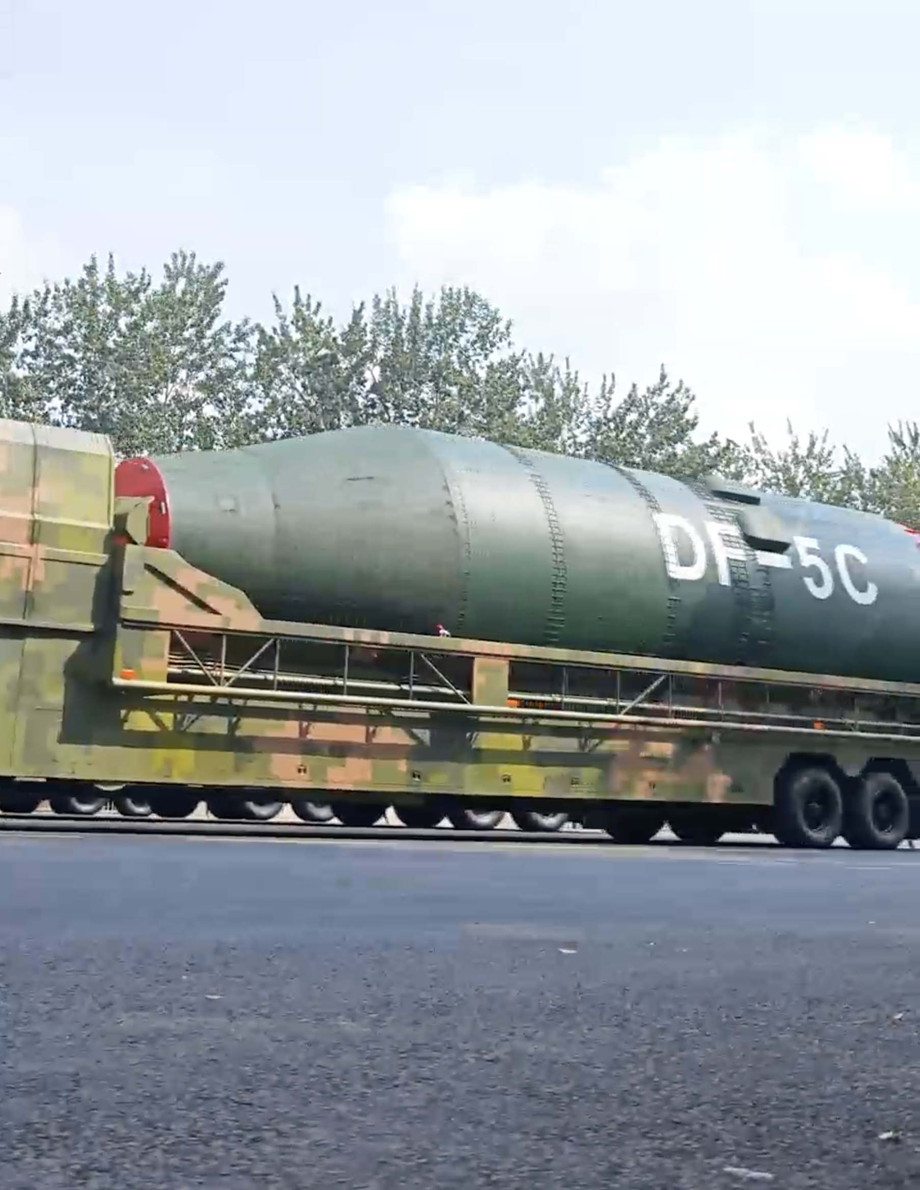 30-second flash of V-Day parade equipment