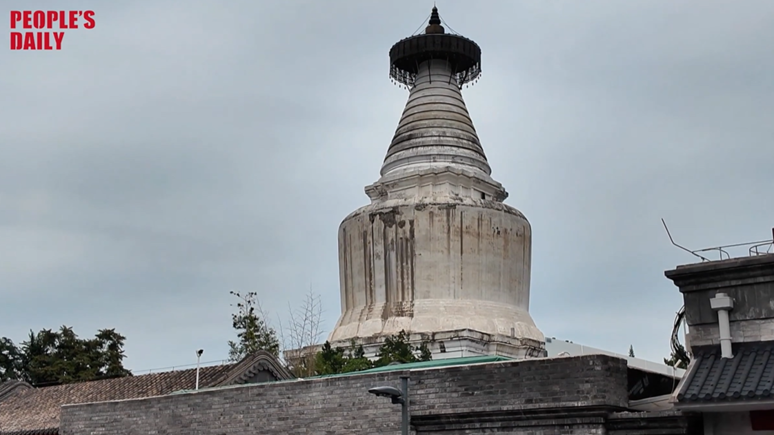 China Everything Vlog | Exploring the fusion of tradition and trend in Beijing's White Pagoda