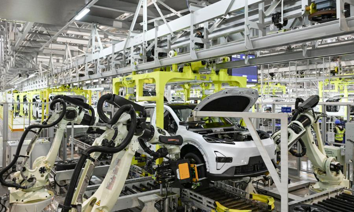 An automatic assembly line is pictured at a smart factory of Changan Auto in Chongqing, southwest China, Jan. 9, 2025. (Xinhua/Wang Quanchao)