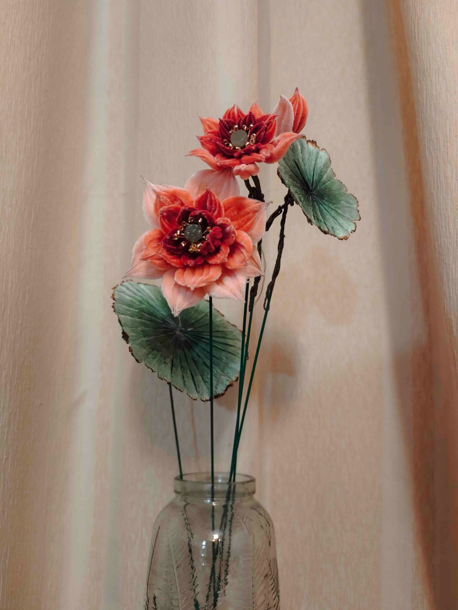 Yang Song's works of the velvet crafting photo: Courtesy of the Yang Song