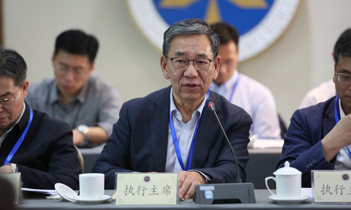Wu Weiren, chief designer of China's lunar exploration program, and director general of the Deep Space Exploration Laboratory (DSEL), addresses the 776th session of the Xiangshan Science Conference, themed Key Scientific and Engineering Challenges in Near-Earth Asteroid (NEA) Defense, on March 13, in Beijing. Photos: courtesy of the DSEL