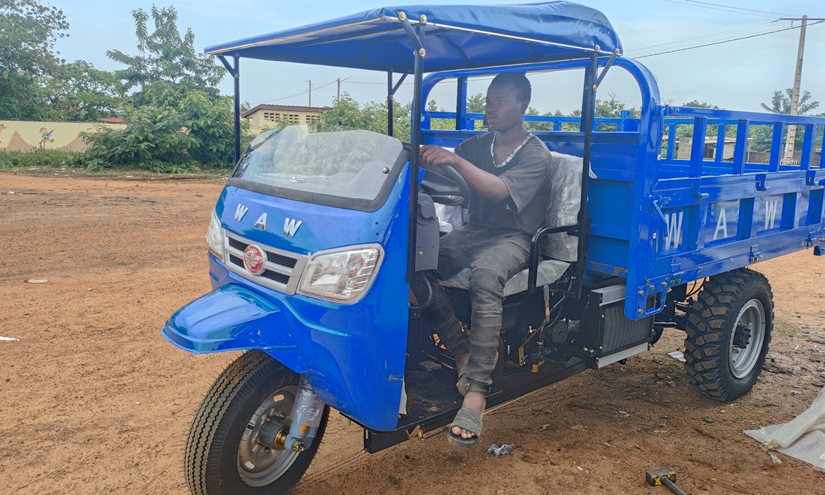 In May, 2025, Wuzheng Group exported 1,000 diesel-powered tricycles customized for West African mining areas through Rizhao Port. Photo: Courtesy of Wuzheng Group